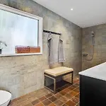 Gorgeous In Vaeggerlose With 4 Bedrooms And Wifi * Bøtø By