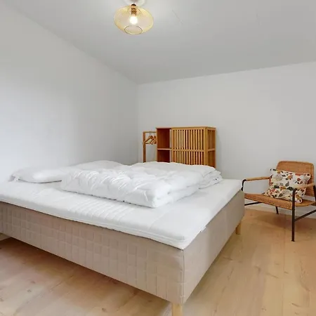 Gorgeous In Vaeggerlose With 4 Bedrooms And Wifi Vakantiehuis Bøtø By