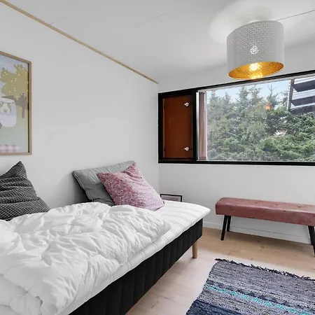 Gorgeous In Vaeggerlose With 4 Bedrooms And Wifi Сasa de vacaciones Bøtø By