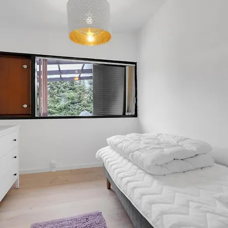 Сasa de vacaciones Gorgeous In Vaeggerlose With 4 Bedrooms And Wifi Bøtø By
